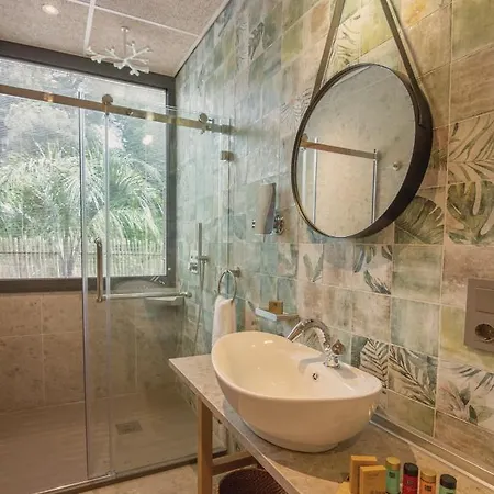 Casa Coco Boutique & 4*s - Adults Only Готель Льорет-де-Мар